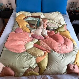 Multicolor Abstract Patchwork Comforter - Pink & Green